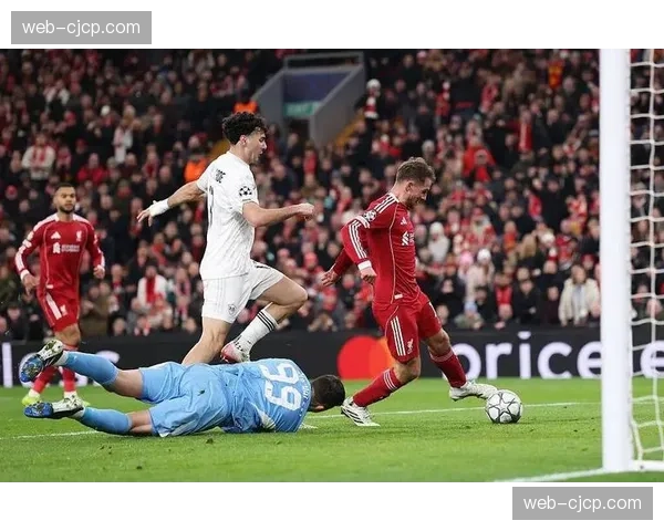 纽卡斯尔六球大胜卡拉巴克 欧冠附加赛几乎锁定晋级